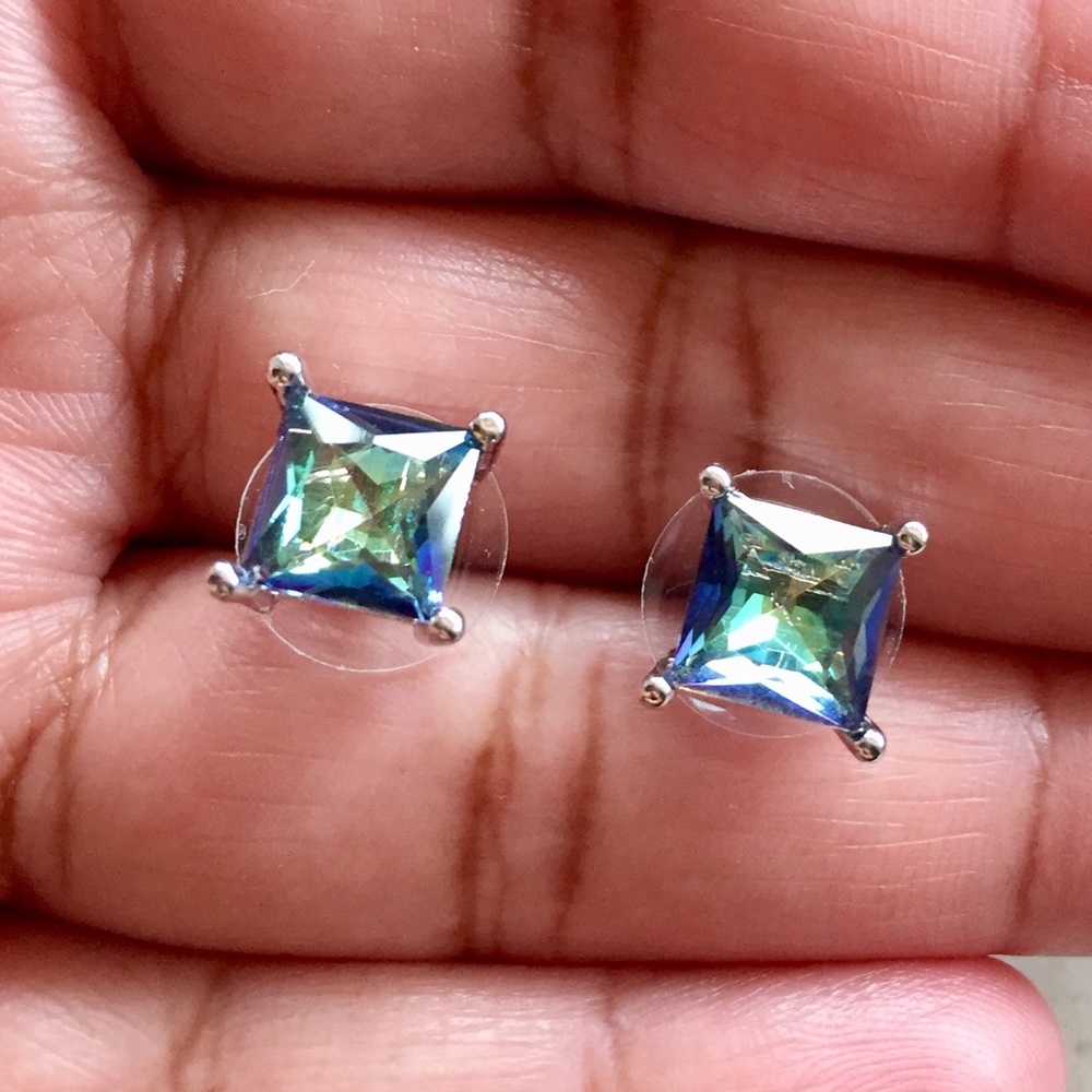 Multicolored earrings - Picture 3 of 6